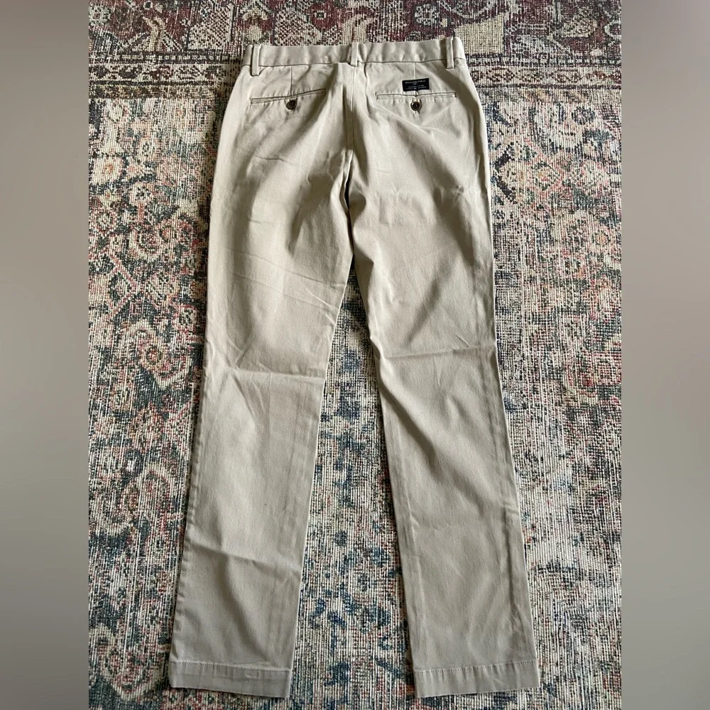 Banana Republic tan chinos, Men’s 29x32